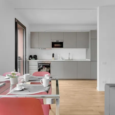 Appartement Cefalonia Garden With Terrace & Garage By Ndp Rent Milan